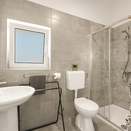 Dobrec * ポレッチ